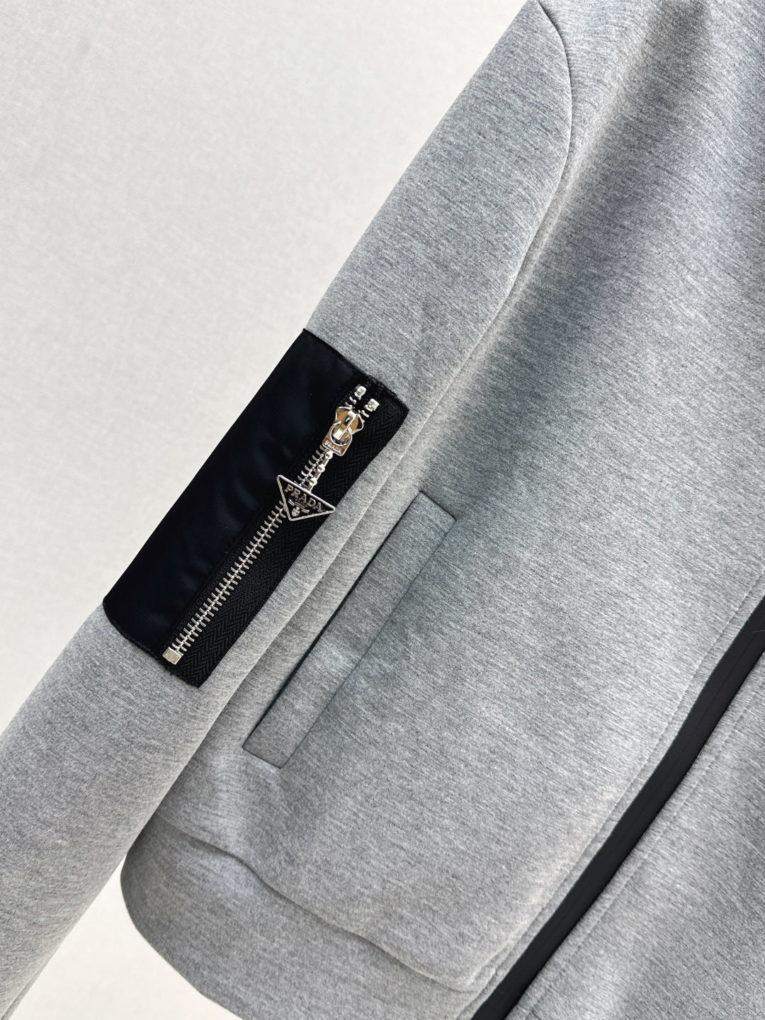 Pra New Hooded zip-up jacket