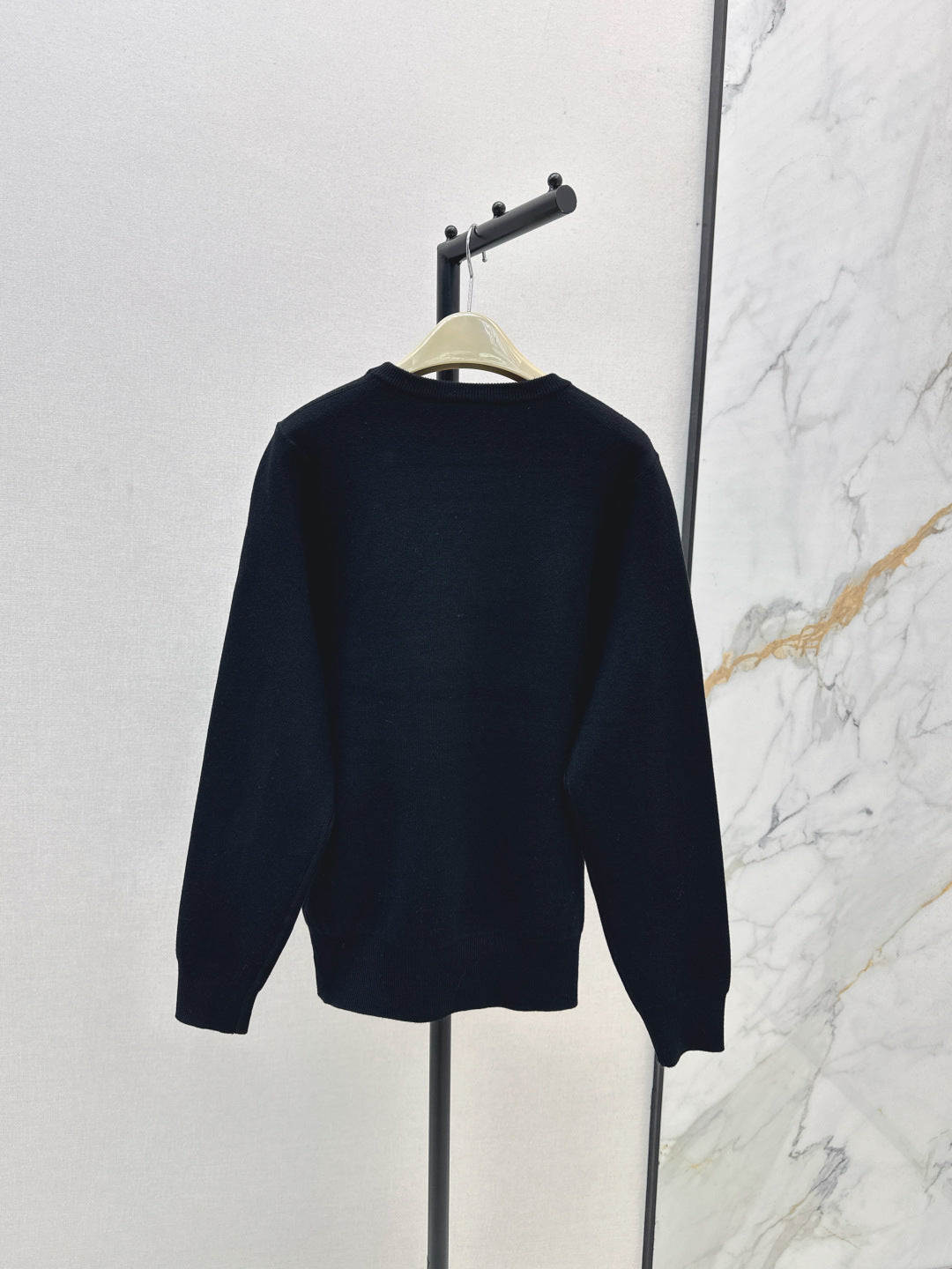 Bur New Crew neck sweater