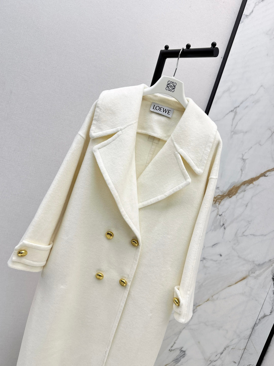 Loe New wool coat