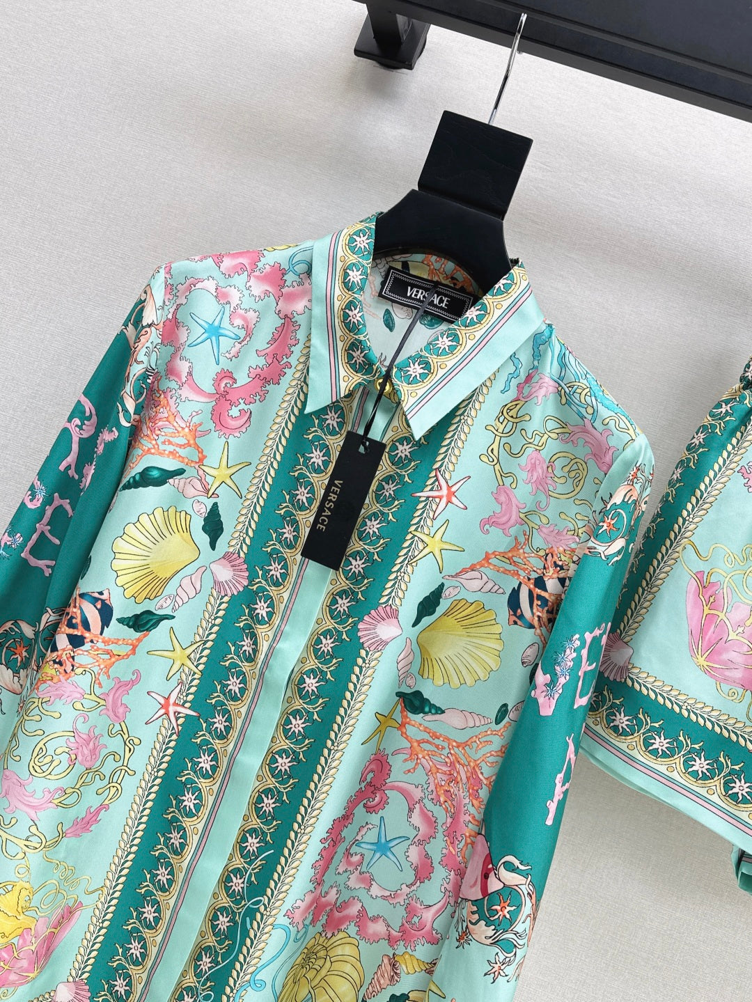 Vers New silk shirt