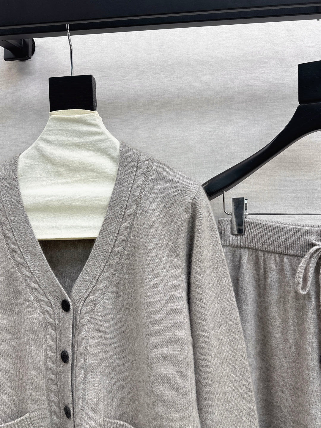 Loro New wool suit