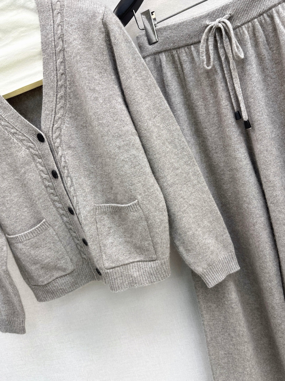 Loro New wool suit
