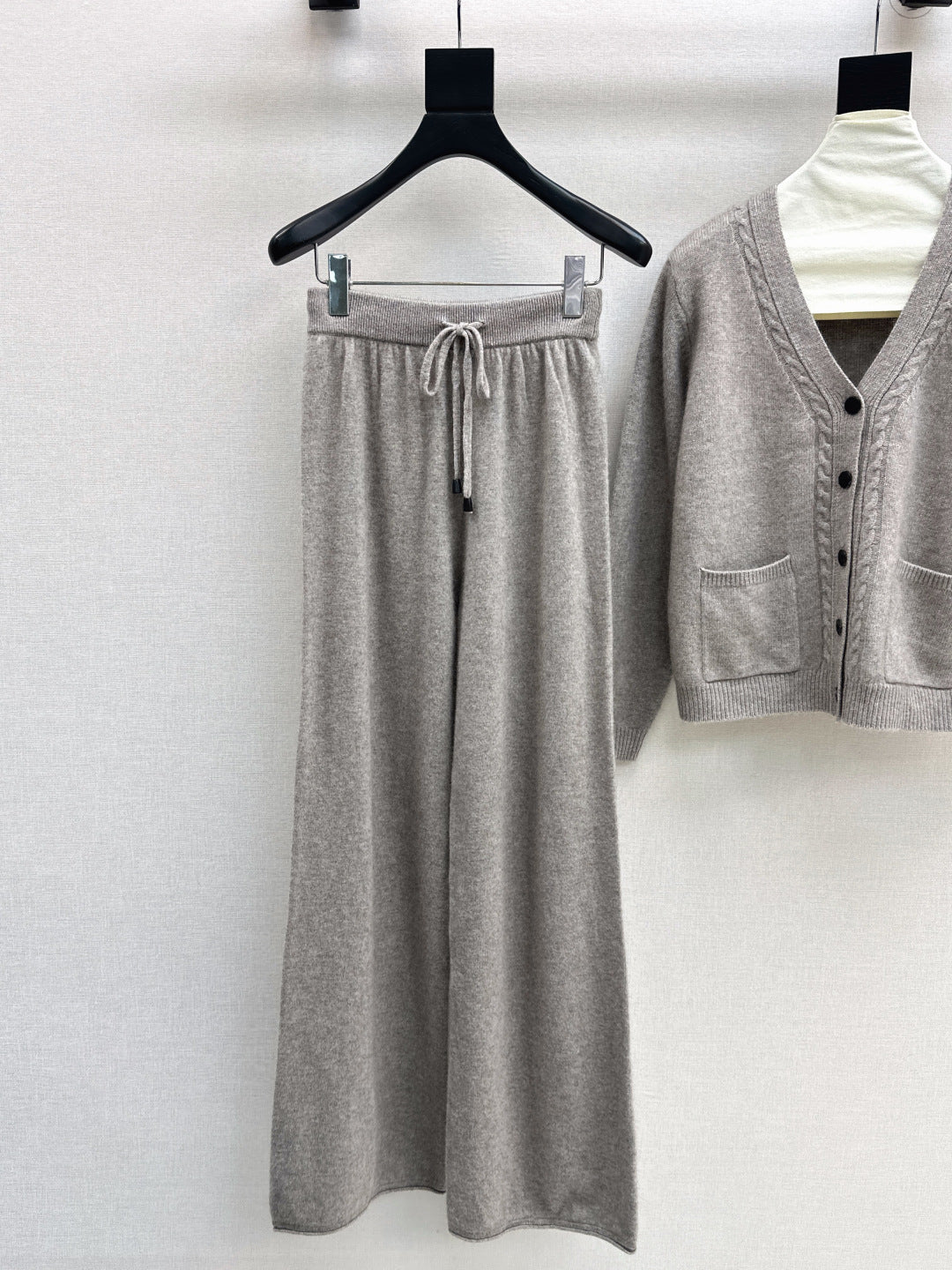 Loro New wool suit