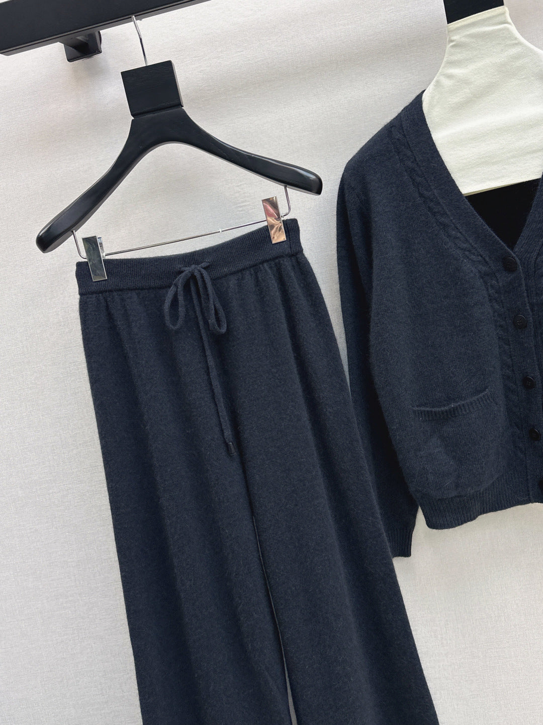 Loro New wool suit