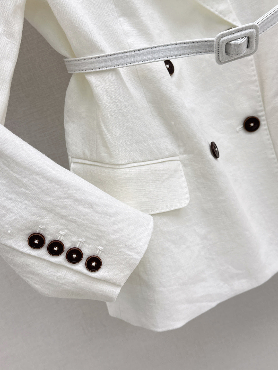 Loro New linen suit