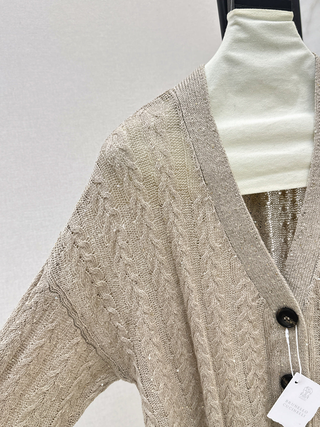 Brune New V-neck cardigan