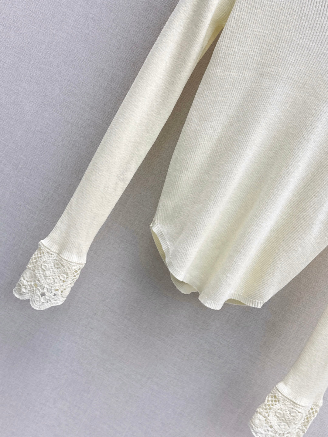 Miu NEW base sweater