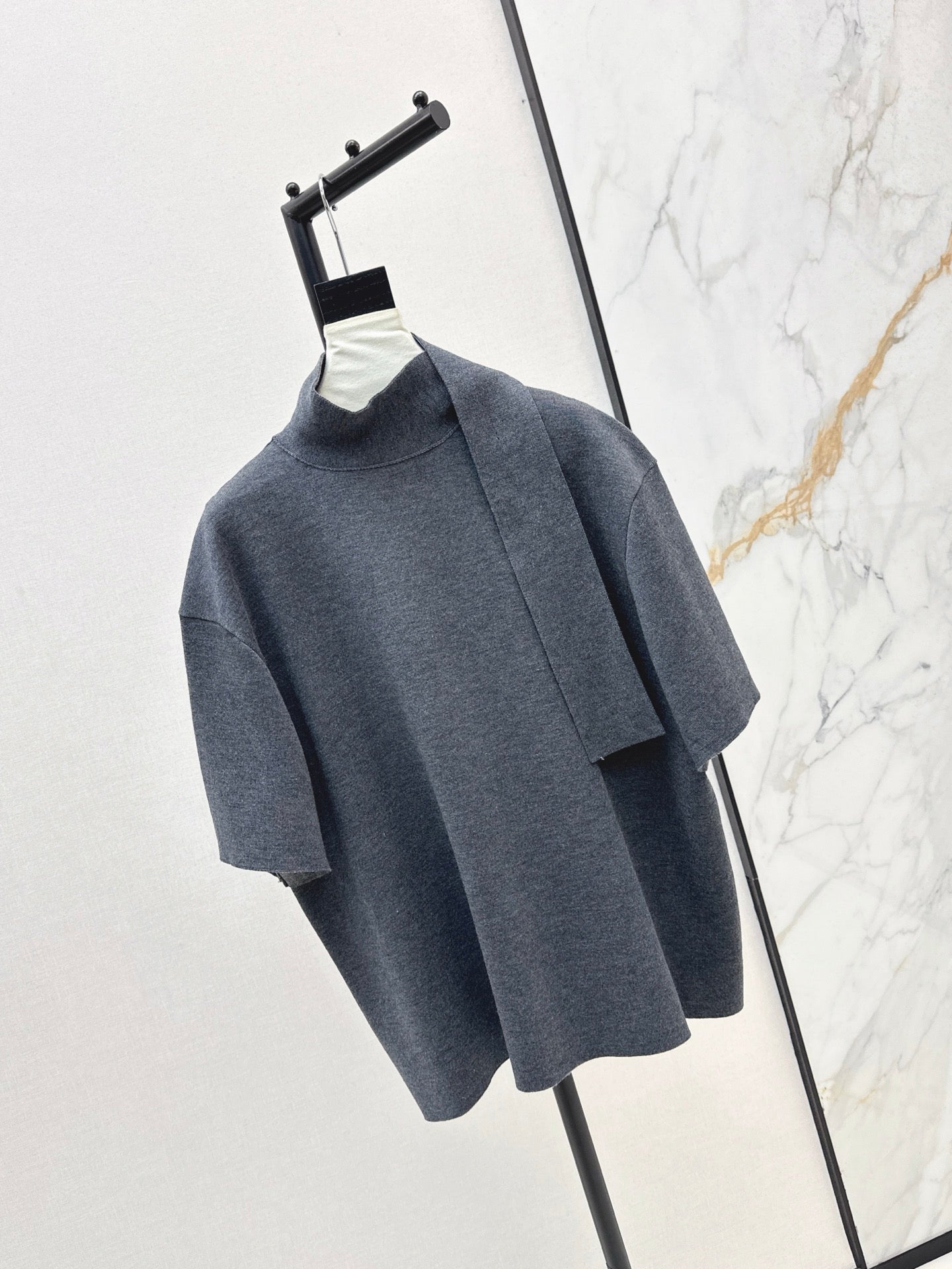 Row NEW knitted sweater