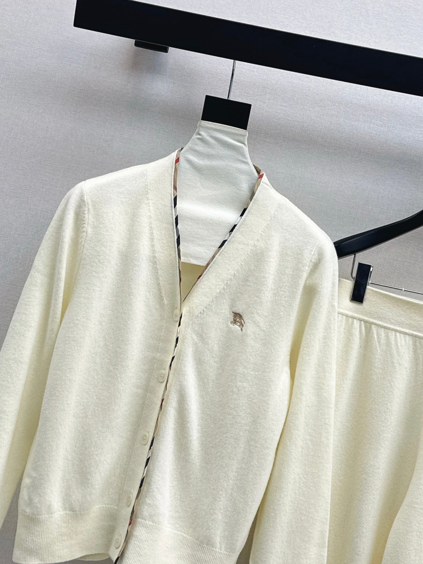 Brun NEW wool suit