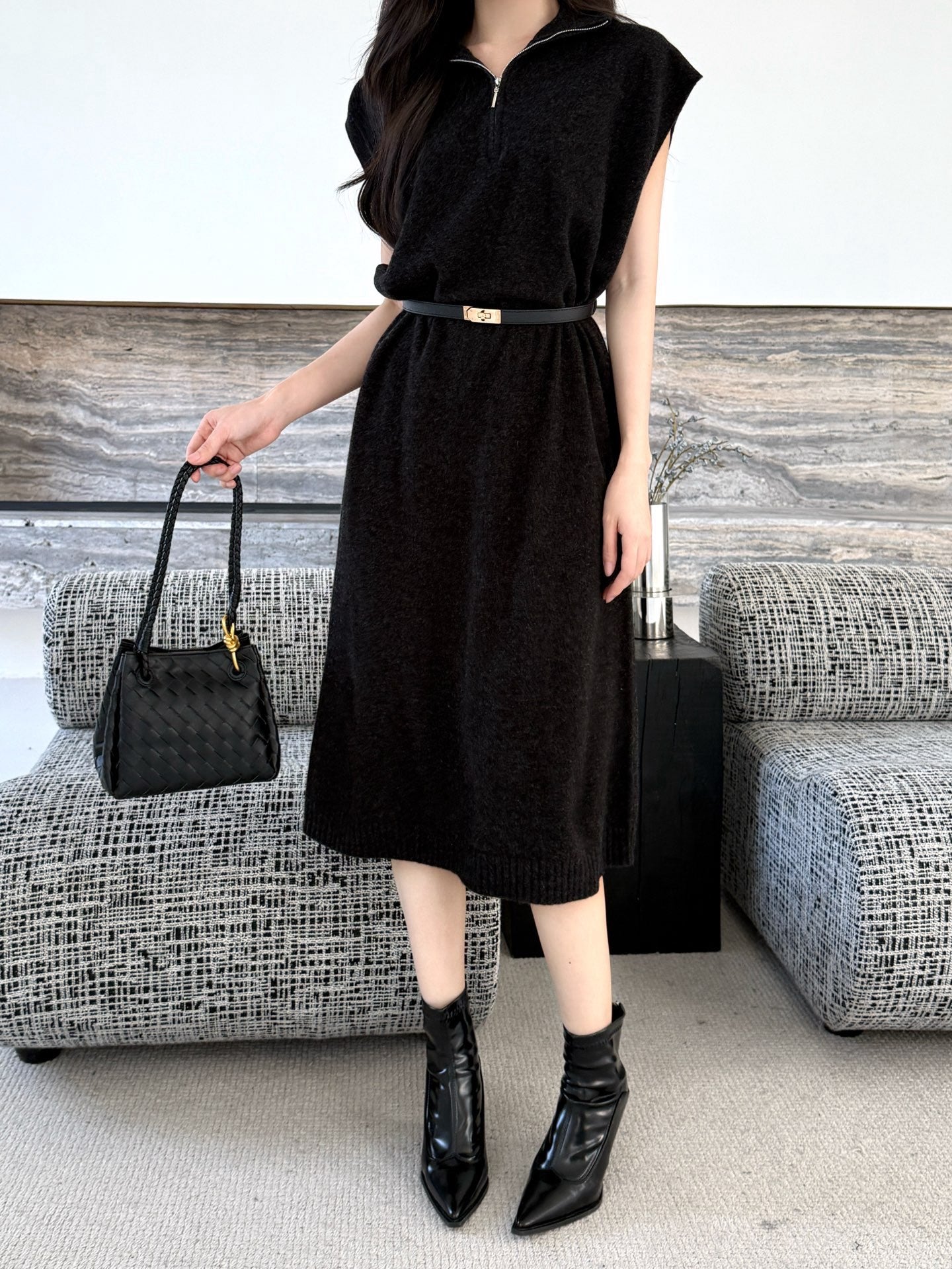 Herm NEW Wool sleeveless dress