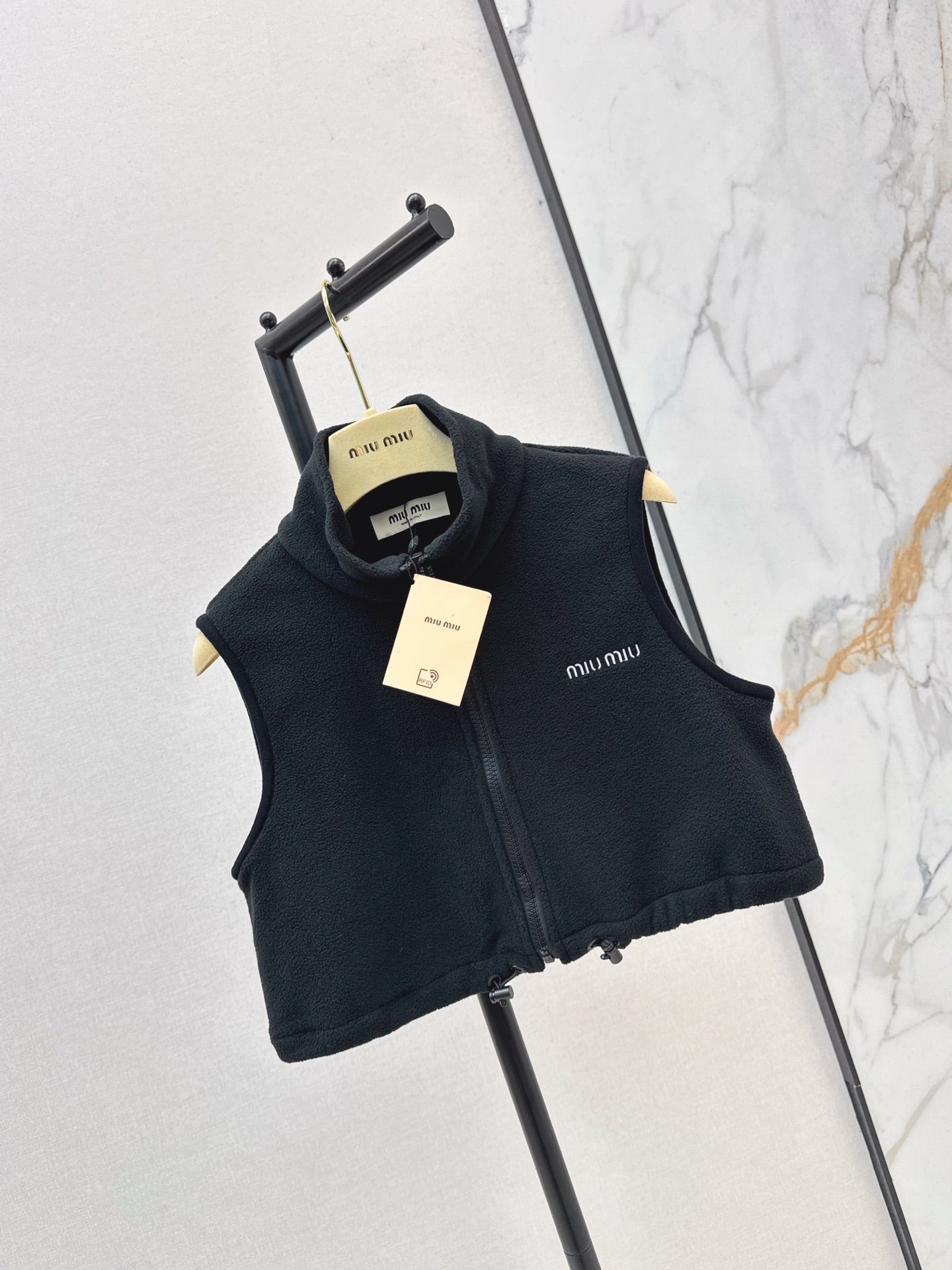 Miu NEW Short vest