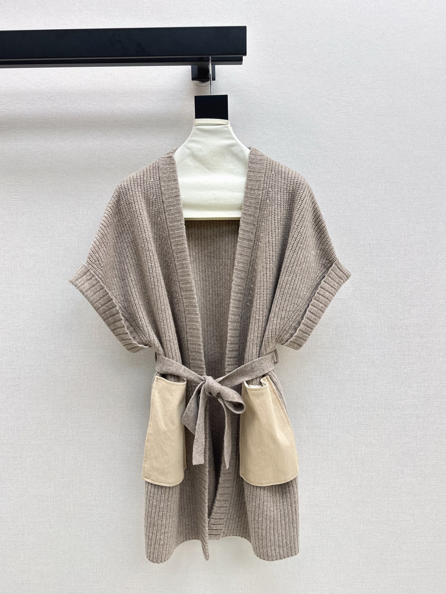 Loro NEW wool vest