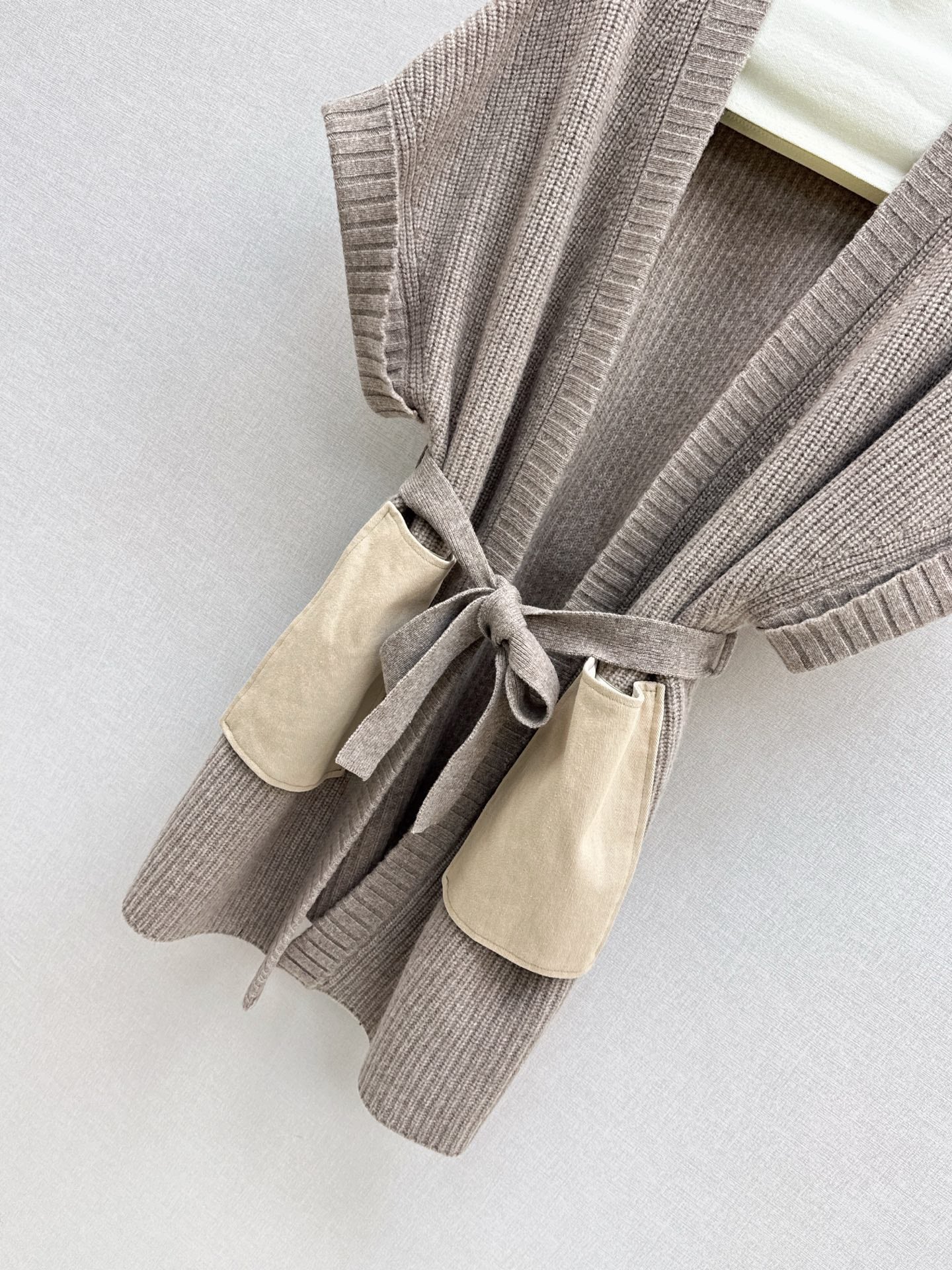 Loro NEW wool vest