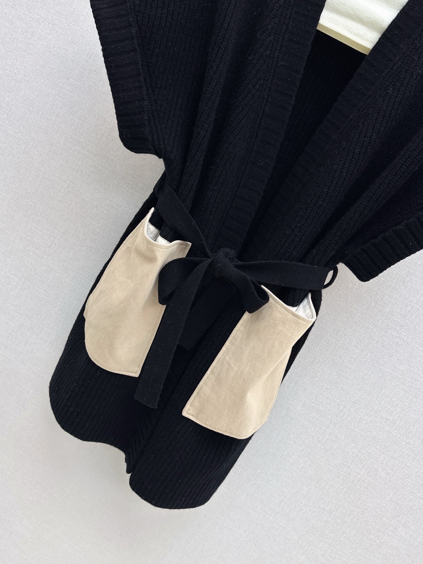 Loro NEW wool vest