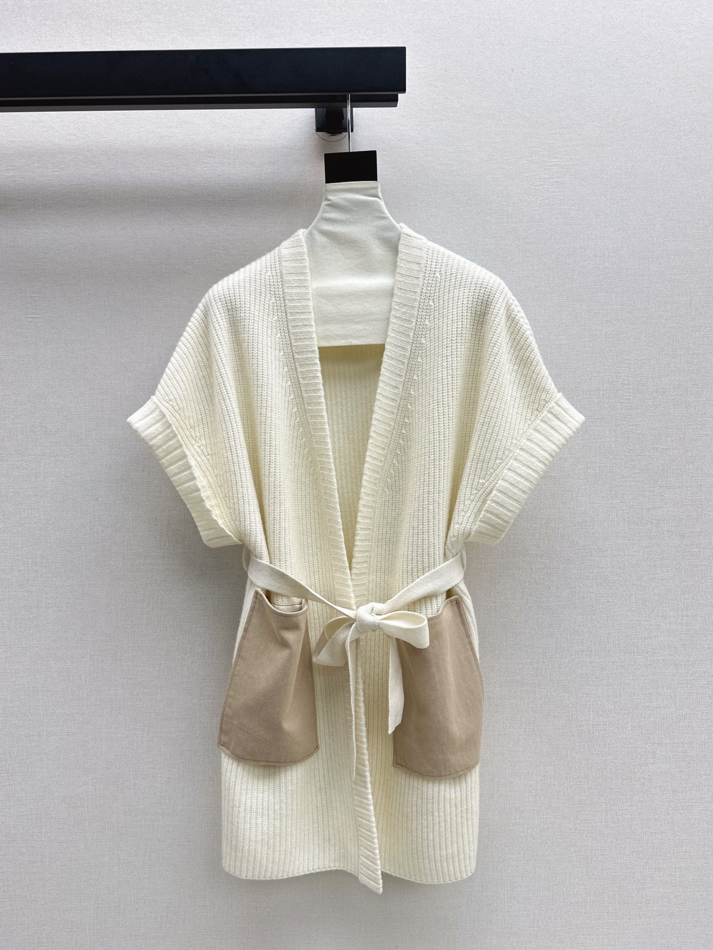Loro NEW wool vest