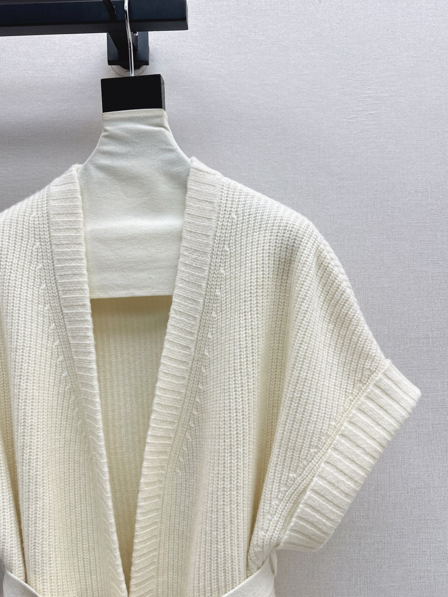 Loro NEW wool vest