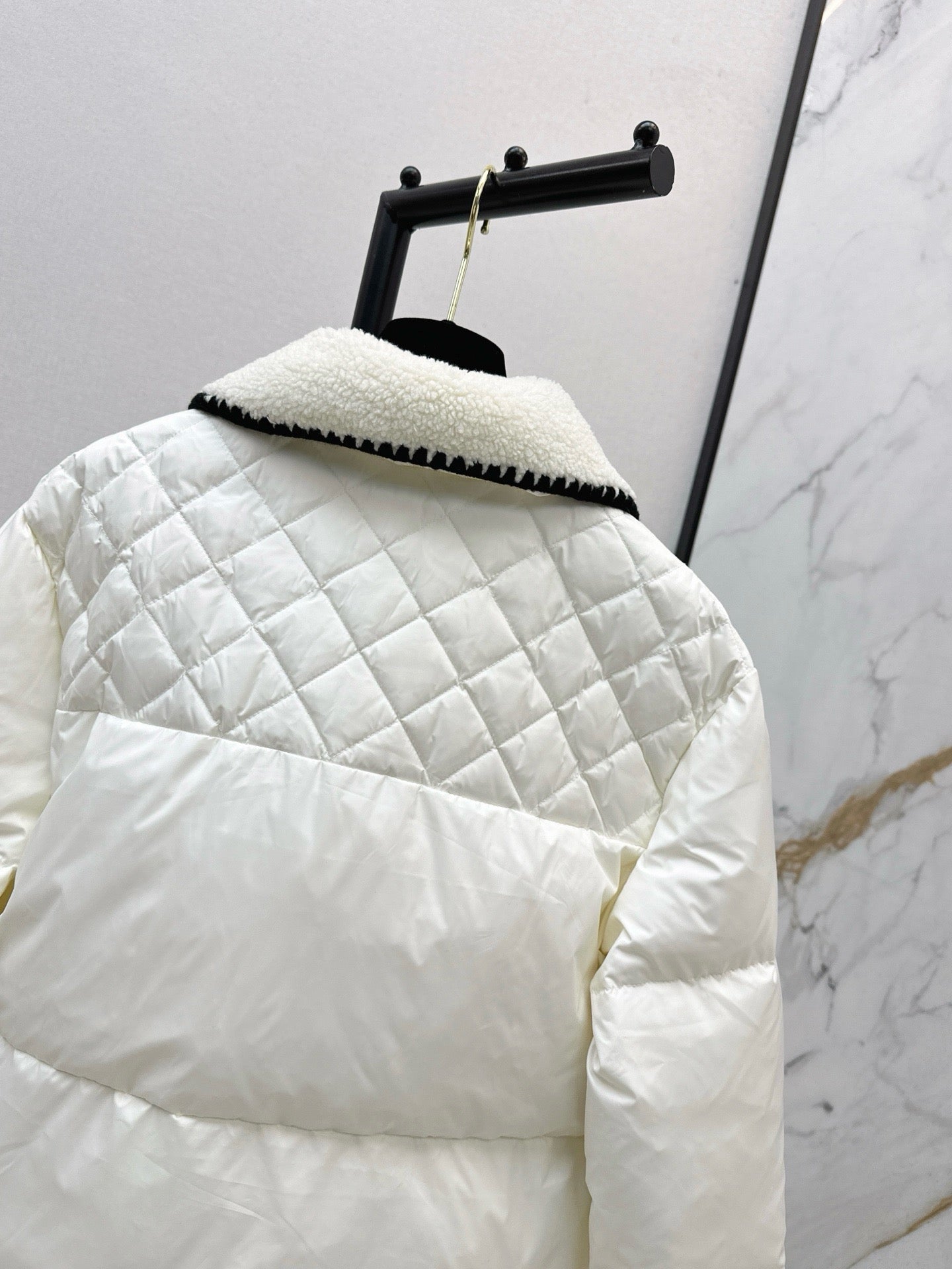 Chan NEW down jacket