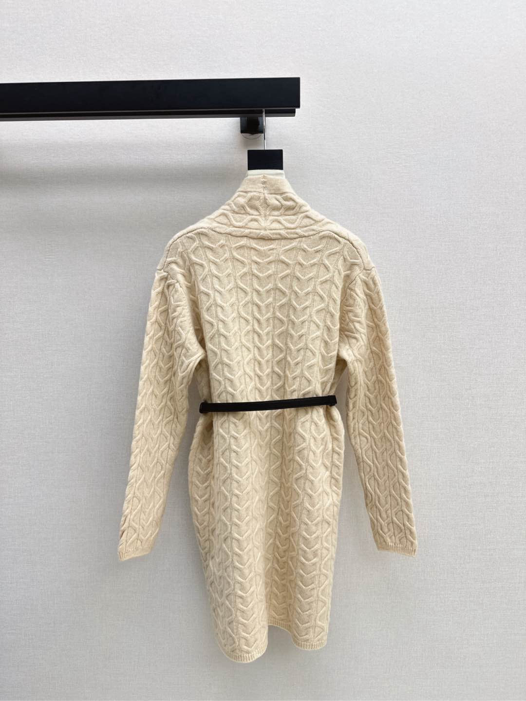 Herm NEW wool cardigan