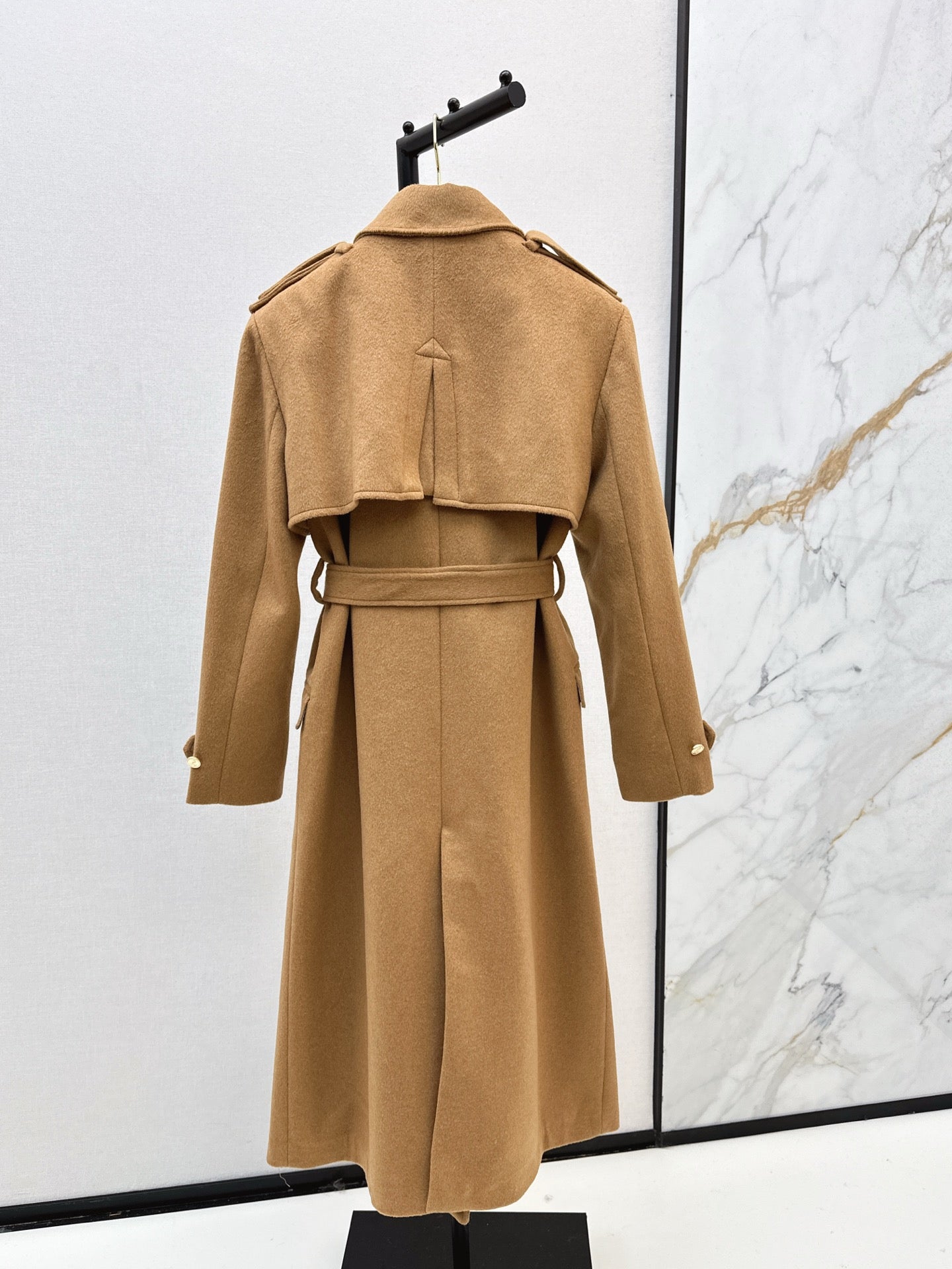 Thom NEW Double-breasted coat