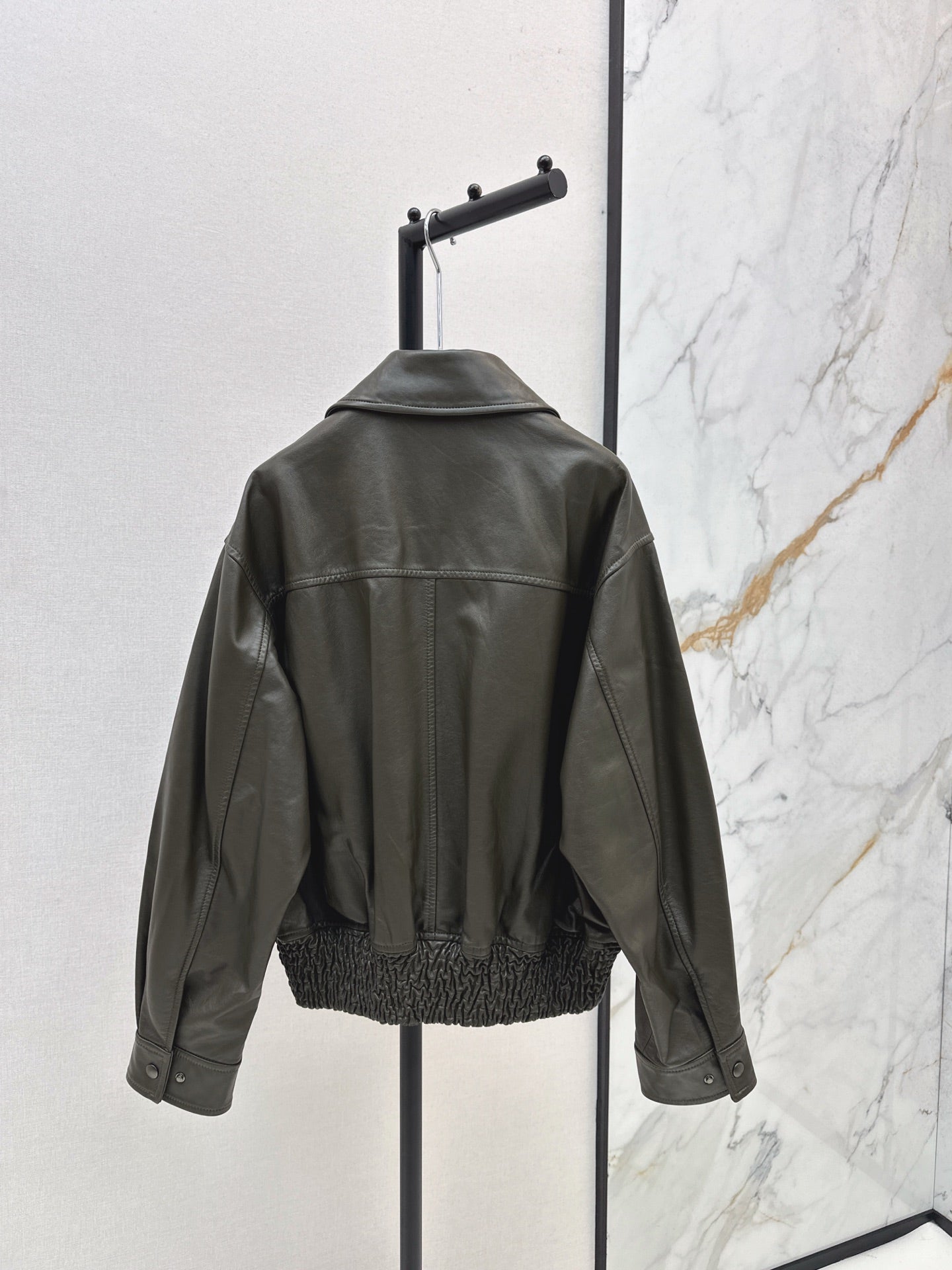 Lm NEW genuine leather jacket