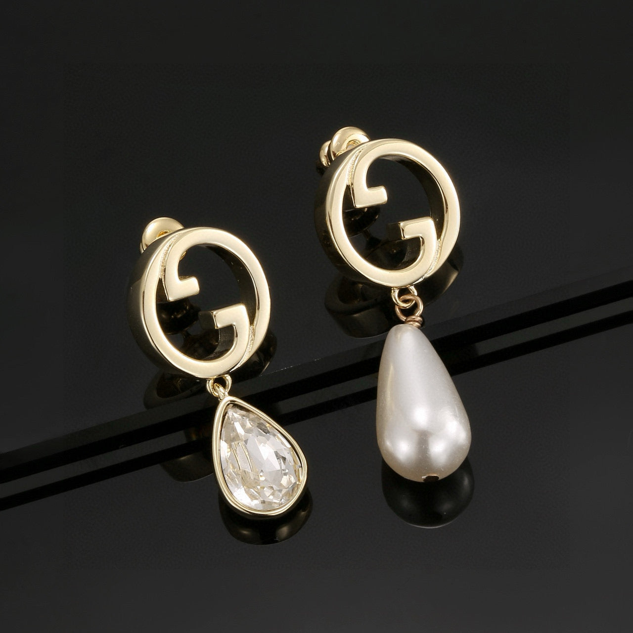 Guc New Pearl earrings