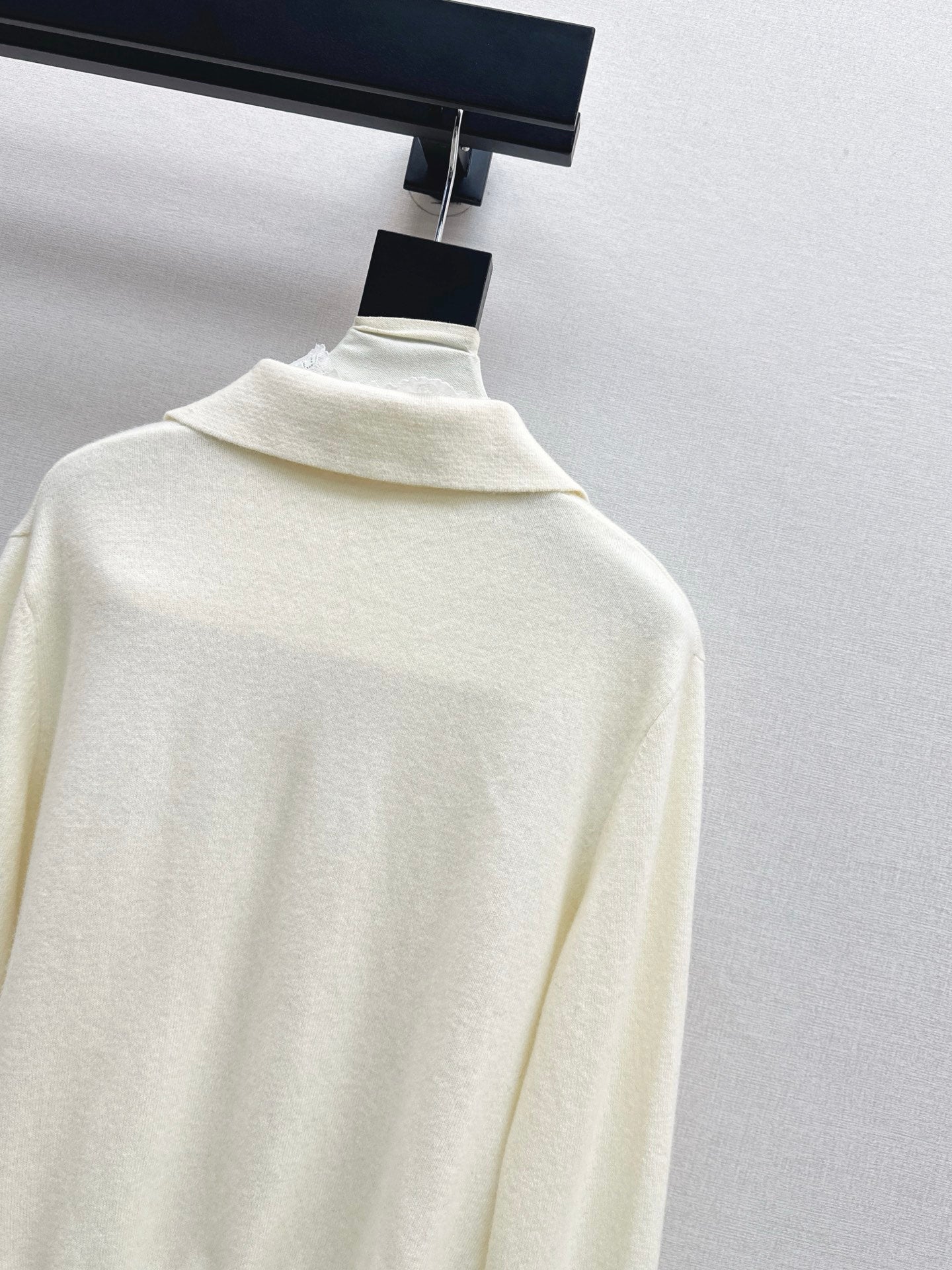 Es NEW Lace Cardigan