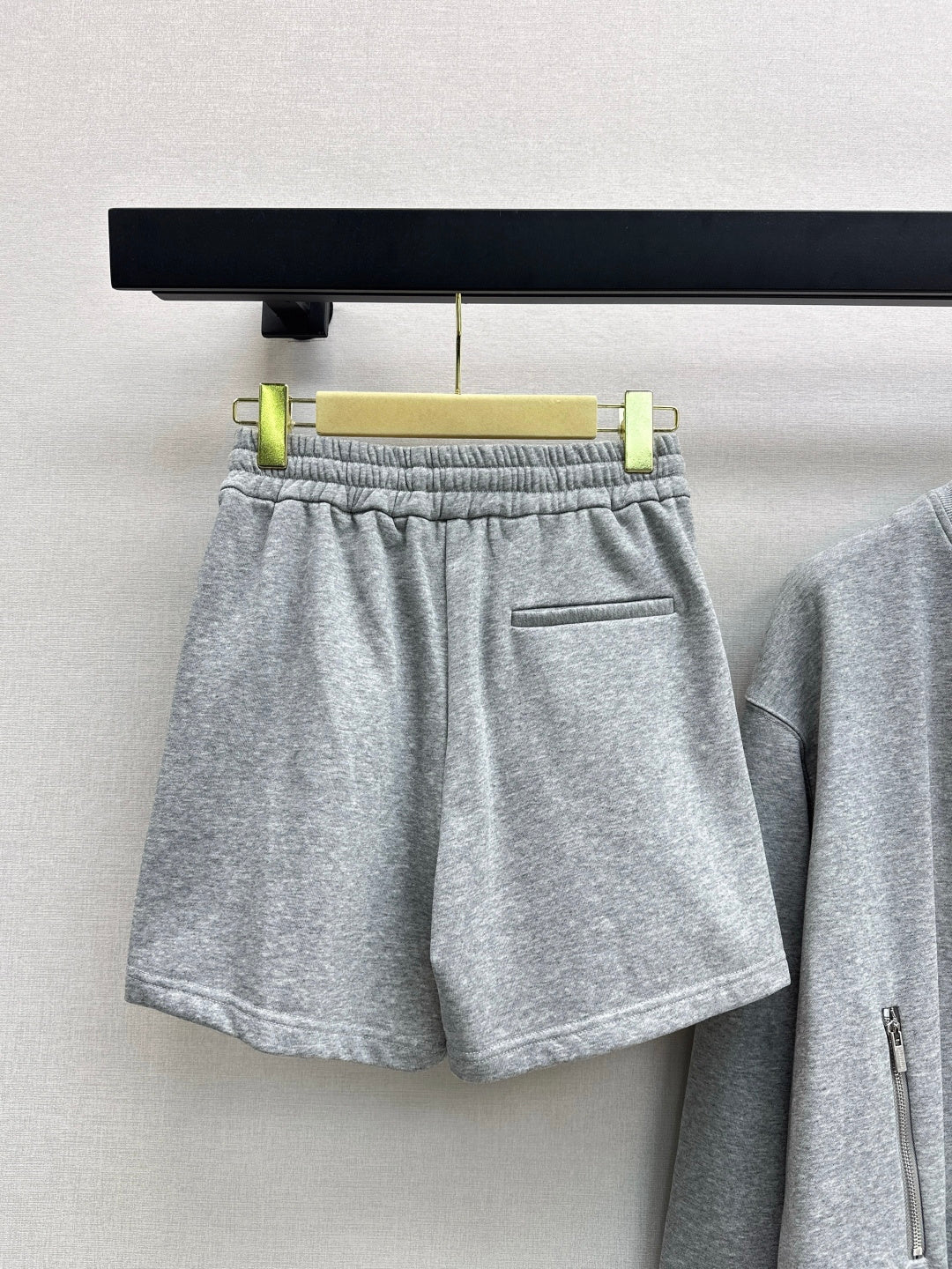 Miu NEW Zipper Jacket Shorts Set