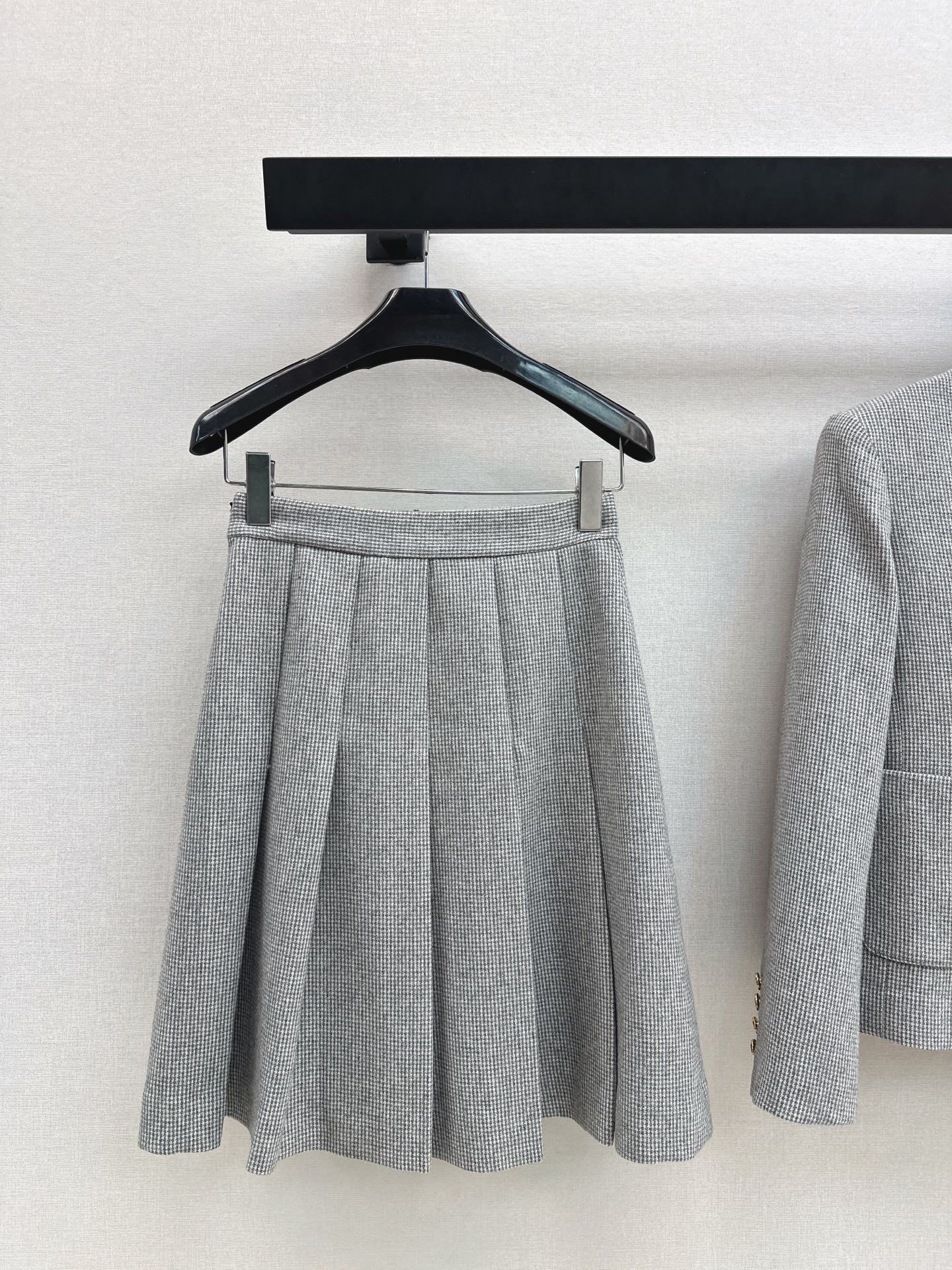Ce1i NEW wool skirt