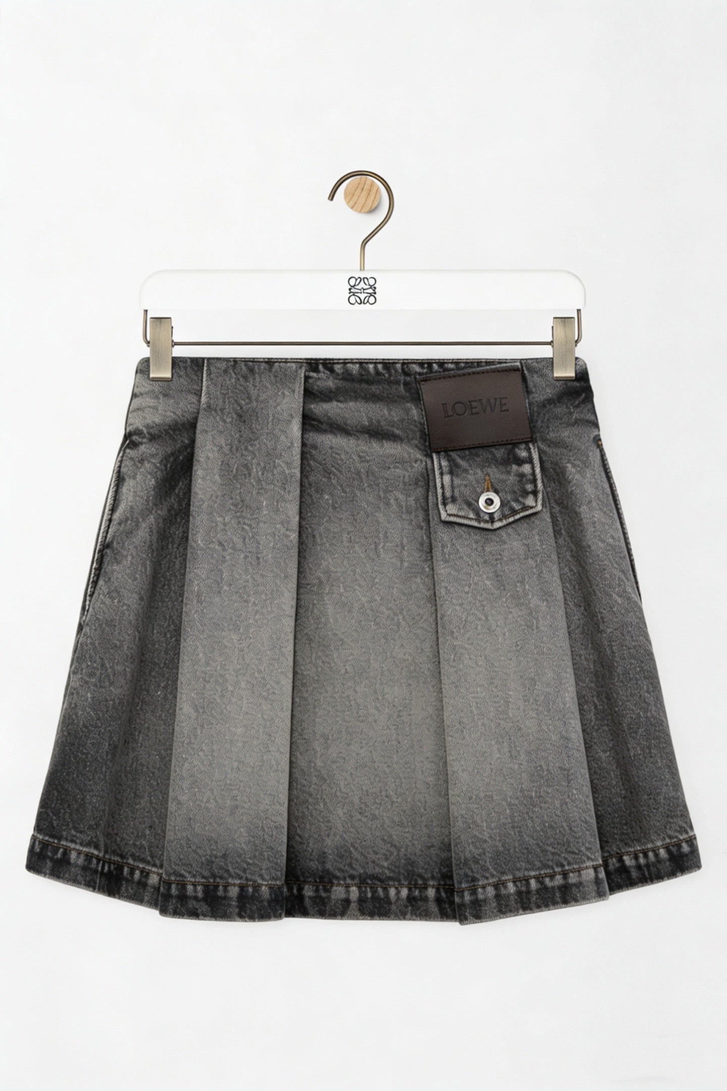 Loe NEW denim skirt