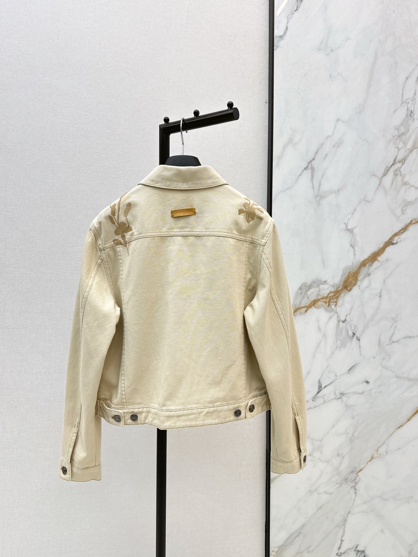 CD NEW Embroidered jacket