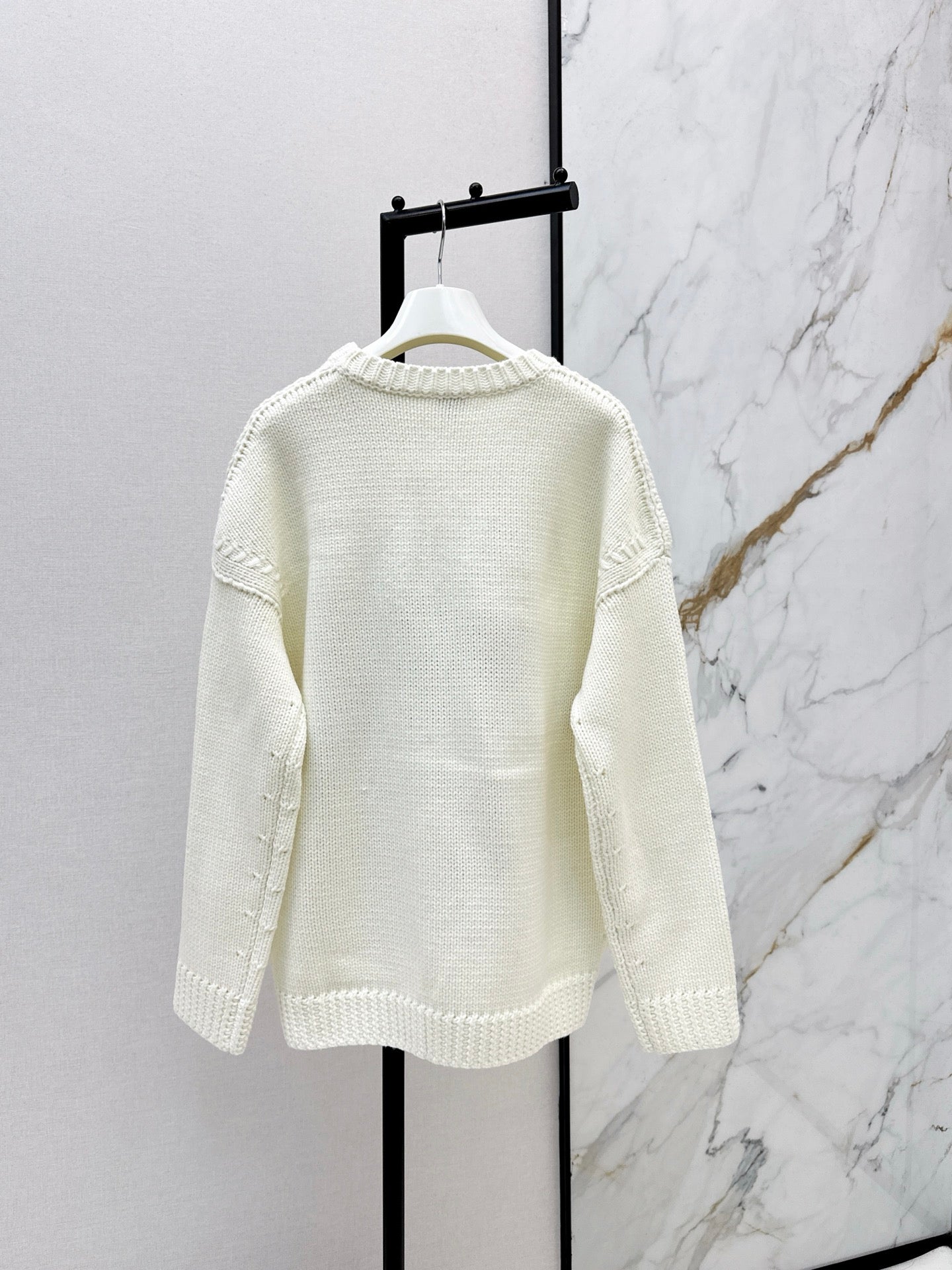 Loe NEW embroidered sweater
