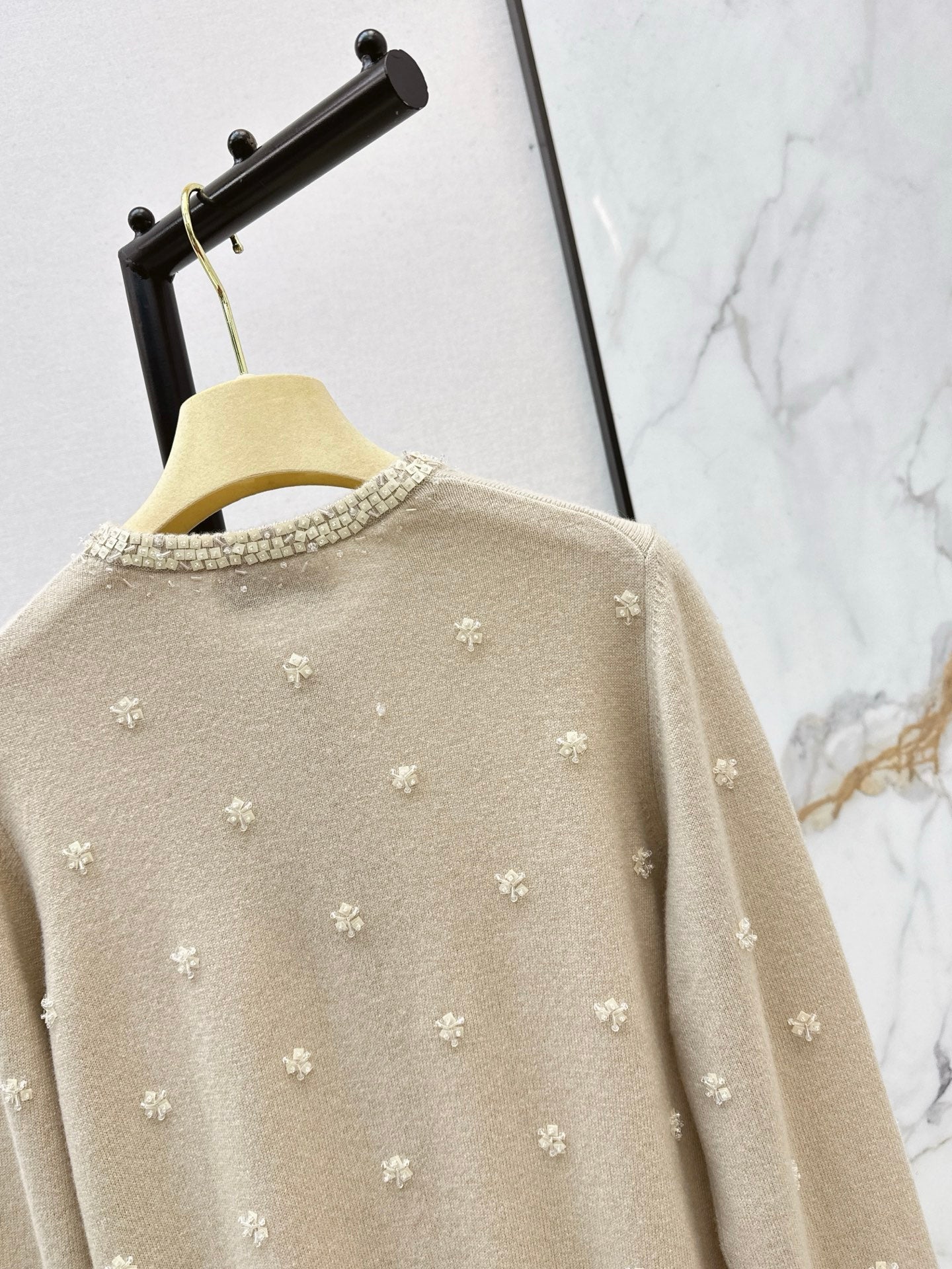 Miu NEW beading flower cardigan