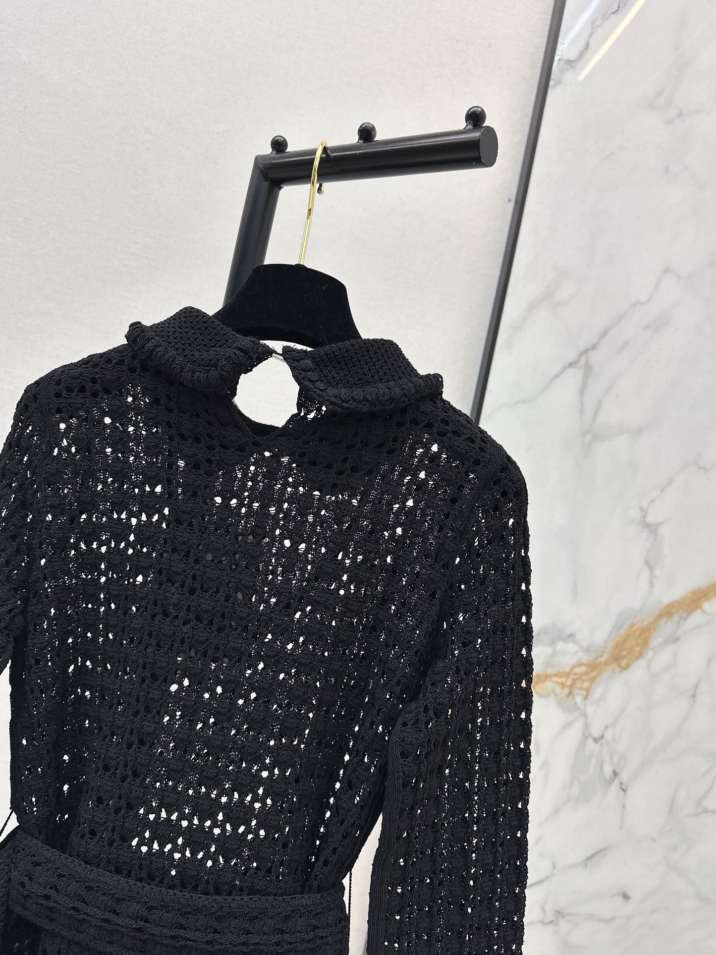 Chan NEW hollow knitwear