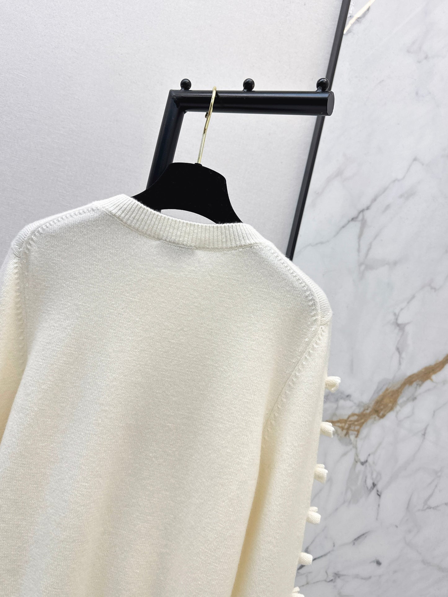 Chan NEW cashmere sweater