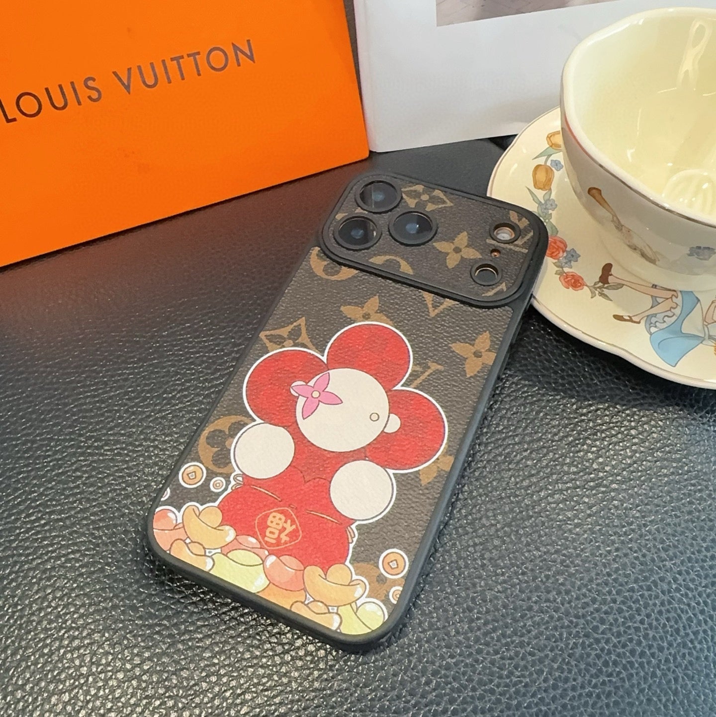 Louis New mobile phone