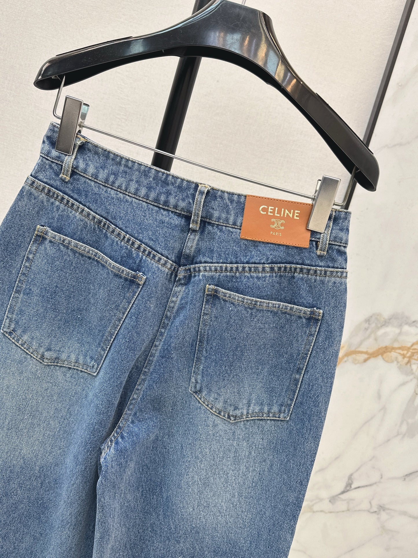 Celi NEW causal jeans