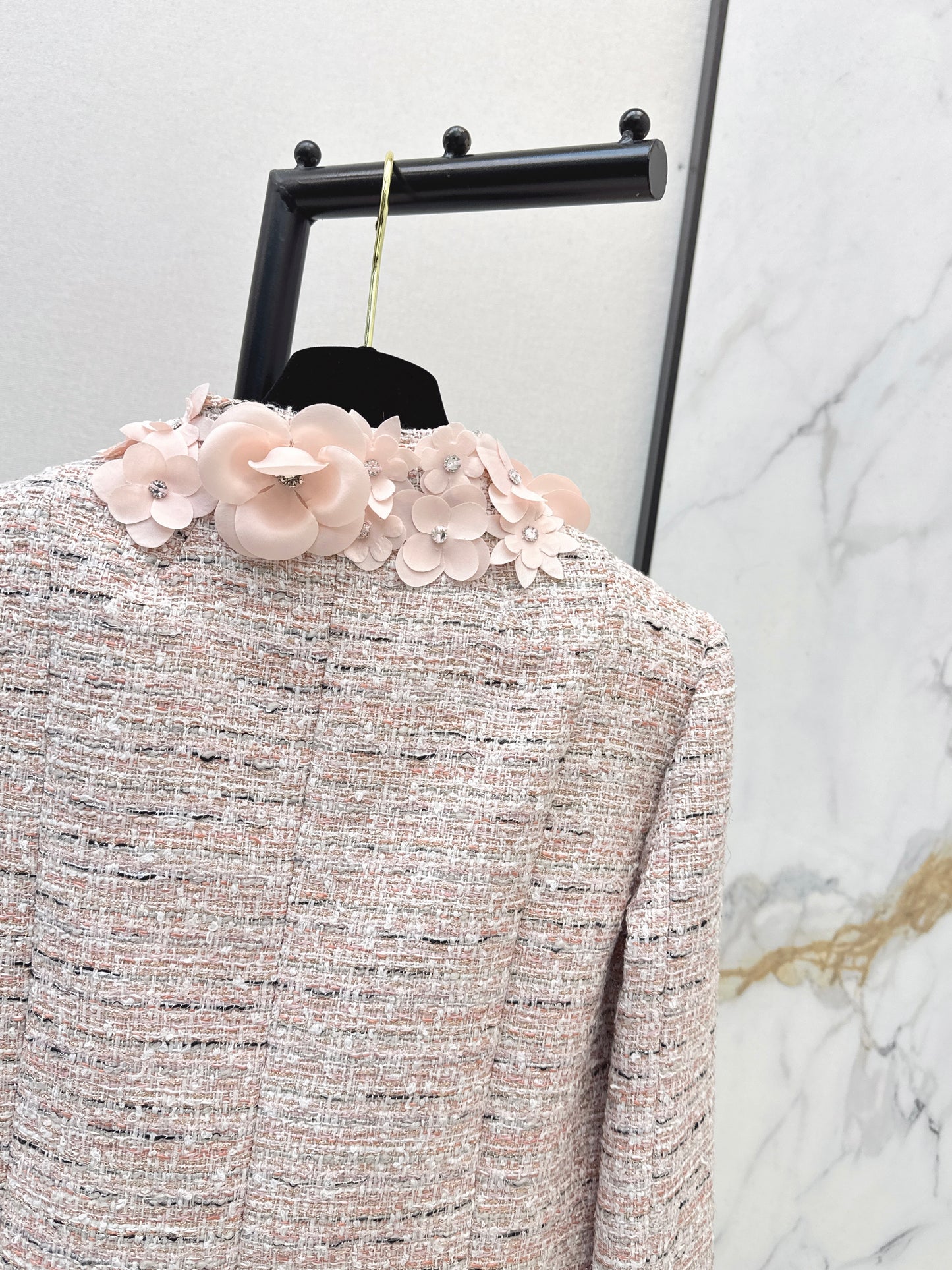 Chan NEW 3d floral wovenjacket