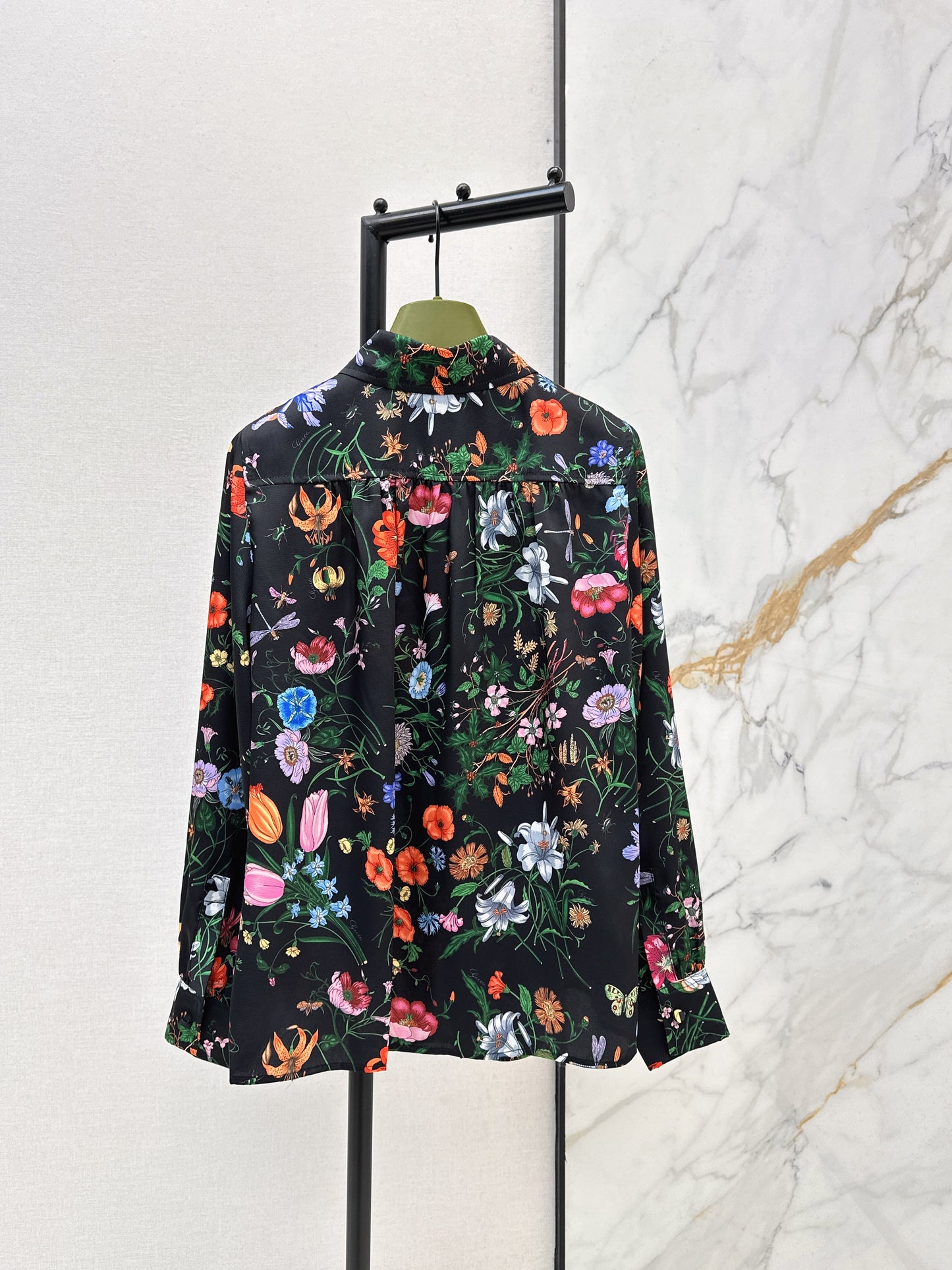 Guc NEW floral print silk shirts
