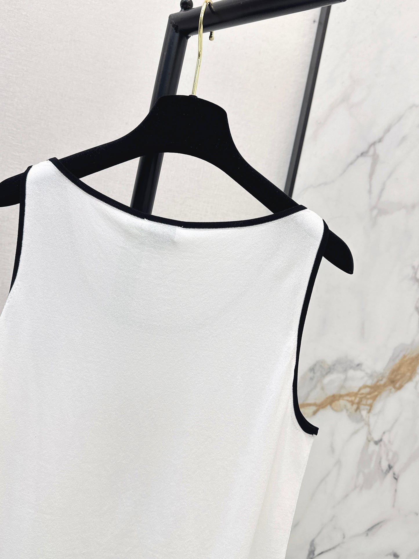 Chan NEW knitted vest