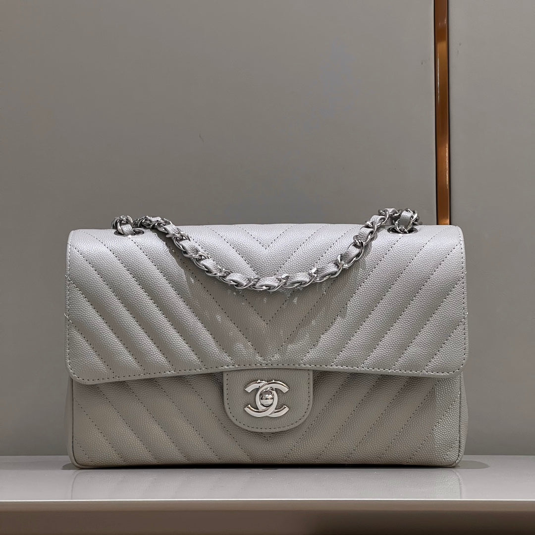 CH CLASSIC 11.12 HANDBAG 25.5 Small Grained Calfskin  V Pattern Elephant Gray
