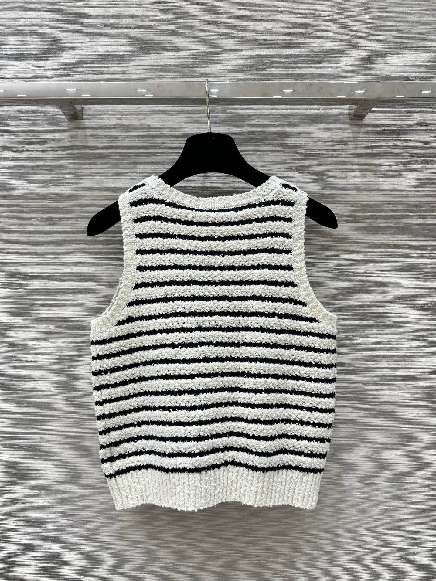 25ss spring and summer new striped knitted vest