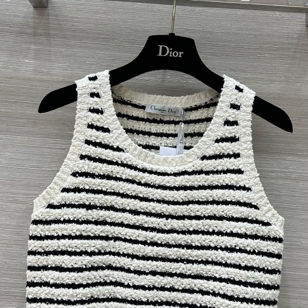 25ss spring and summer new striped knitted vest