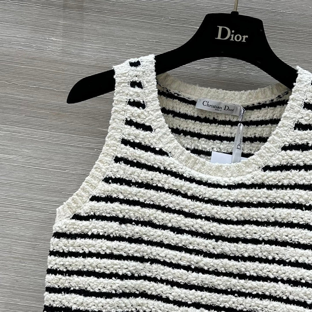 25ss spring and summer new striped knitted vest