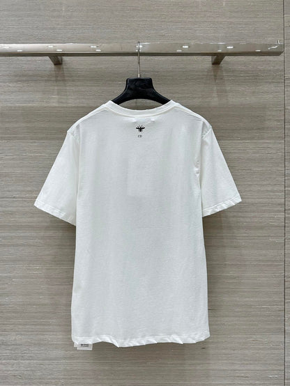 Round neck simple fashion T-shirt