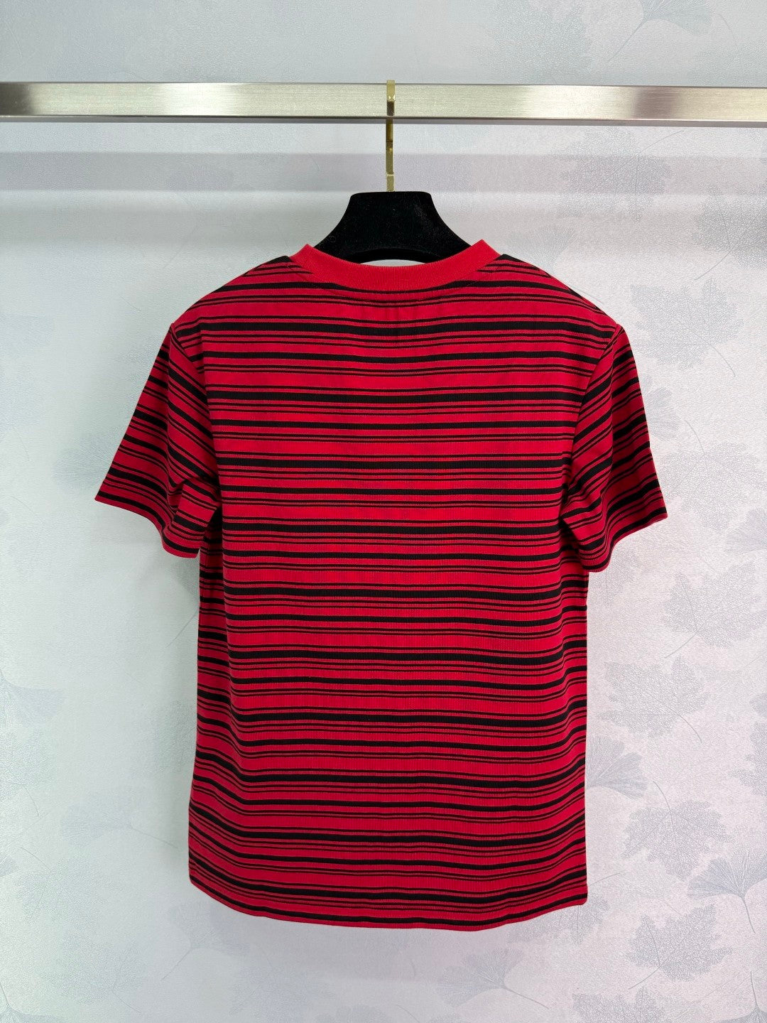 Round Neck Striped Simple Fashion T-shirt