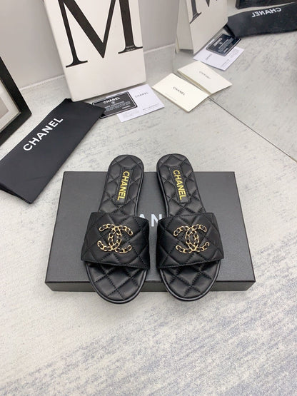 Women's flat sandals