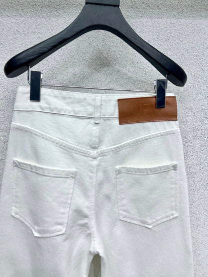 White jeans with logo on waist