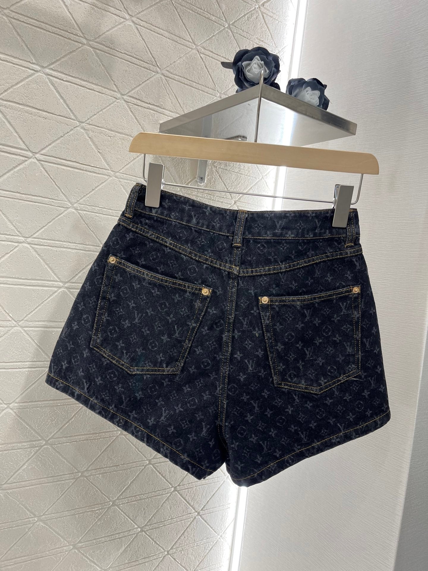 25 years new jacquard denim shorts