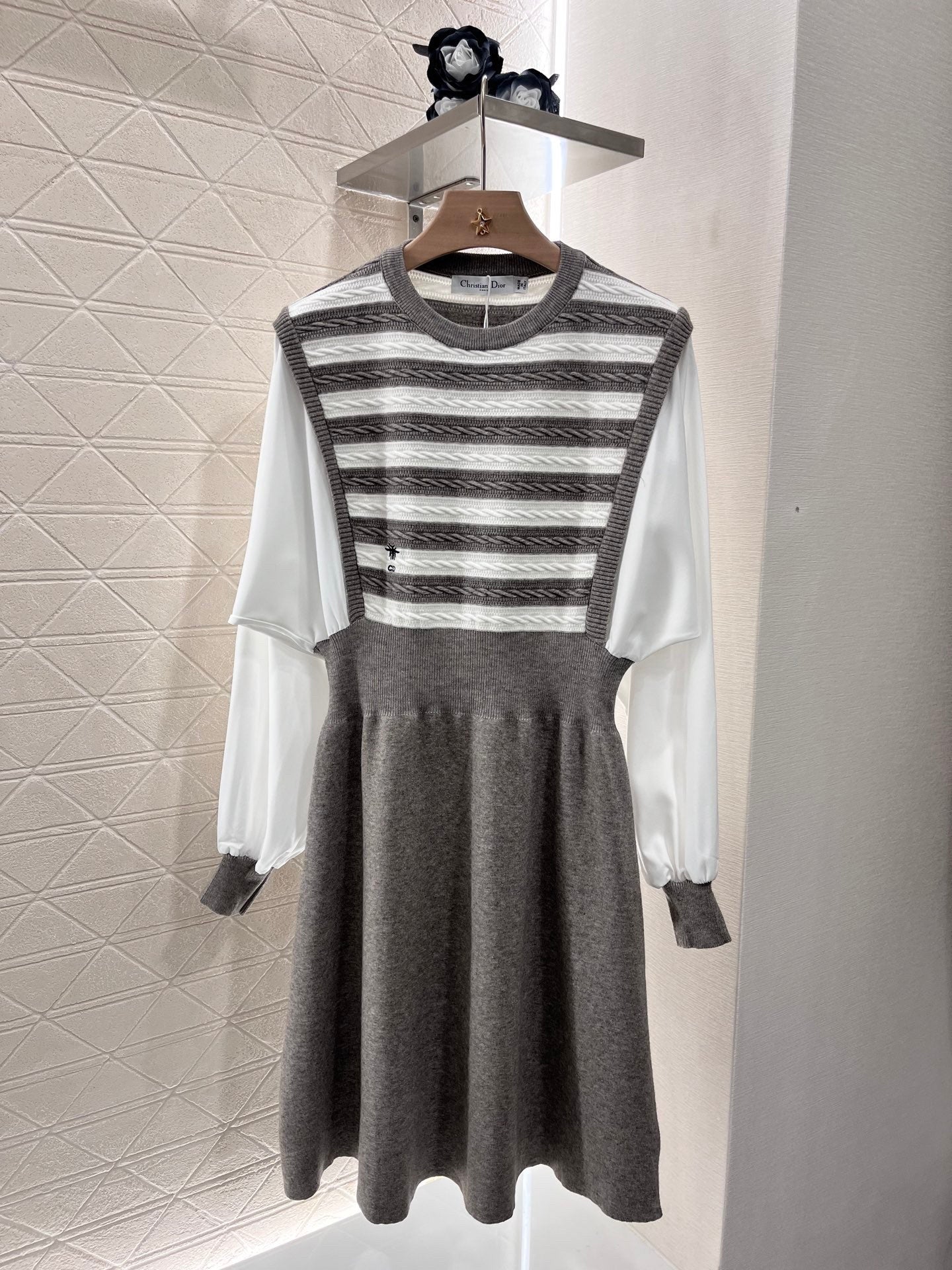 25ss new fashion knitted long-sleeved dress