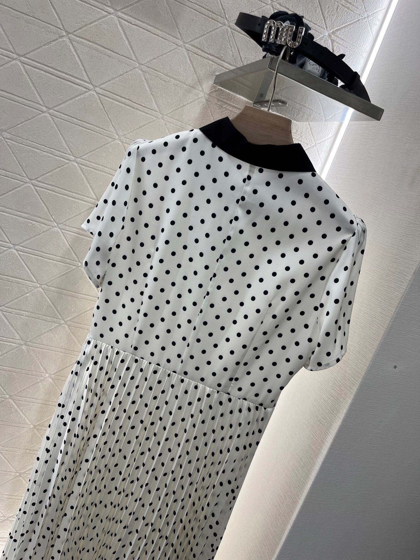 25ss new fashion polka dot pleated dress